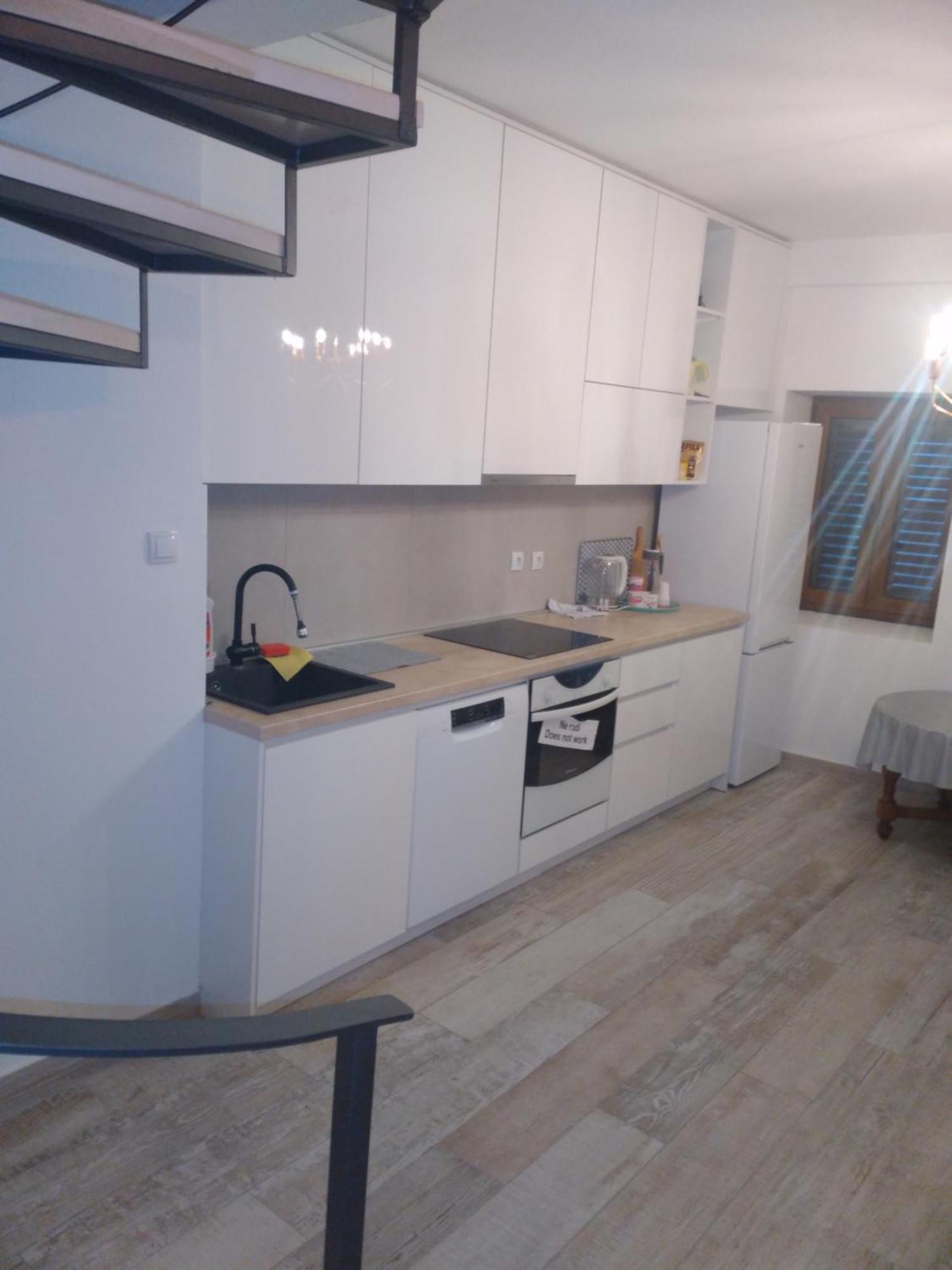 Bella Ciao Stari Grad Apartment